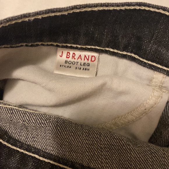 Like New J Brand bootcut jeans. Sz 29 - Picture 7 of 8